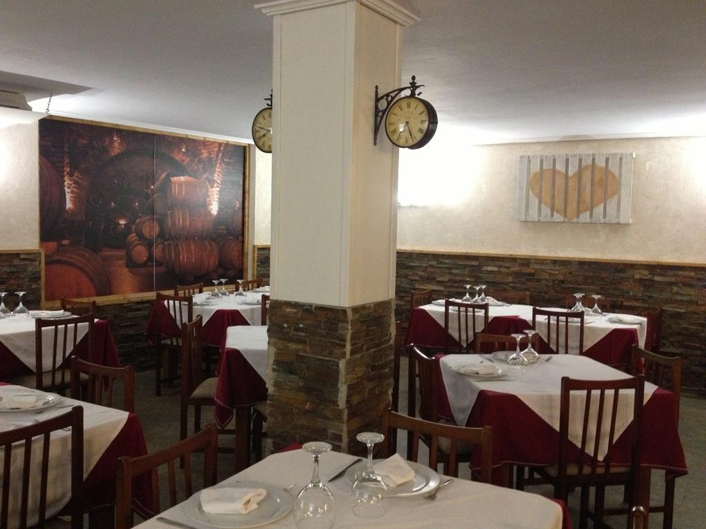 Hosteria San Emeterio Isla Plana エクステリア 写真